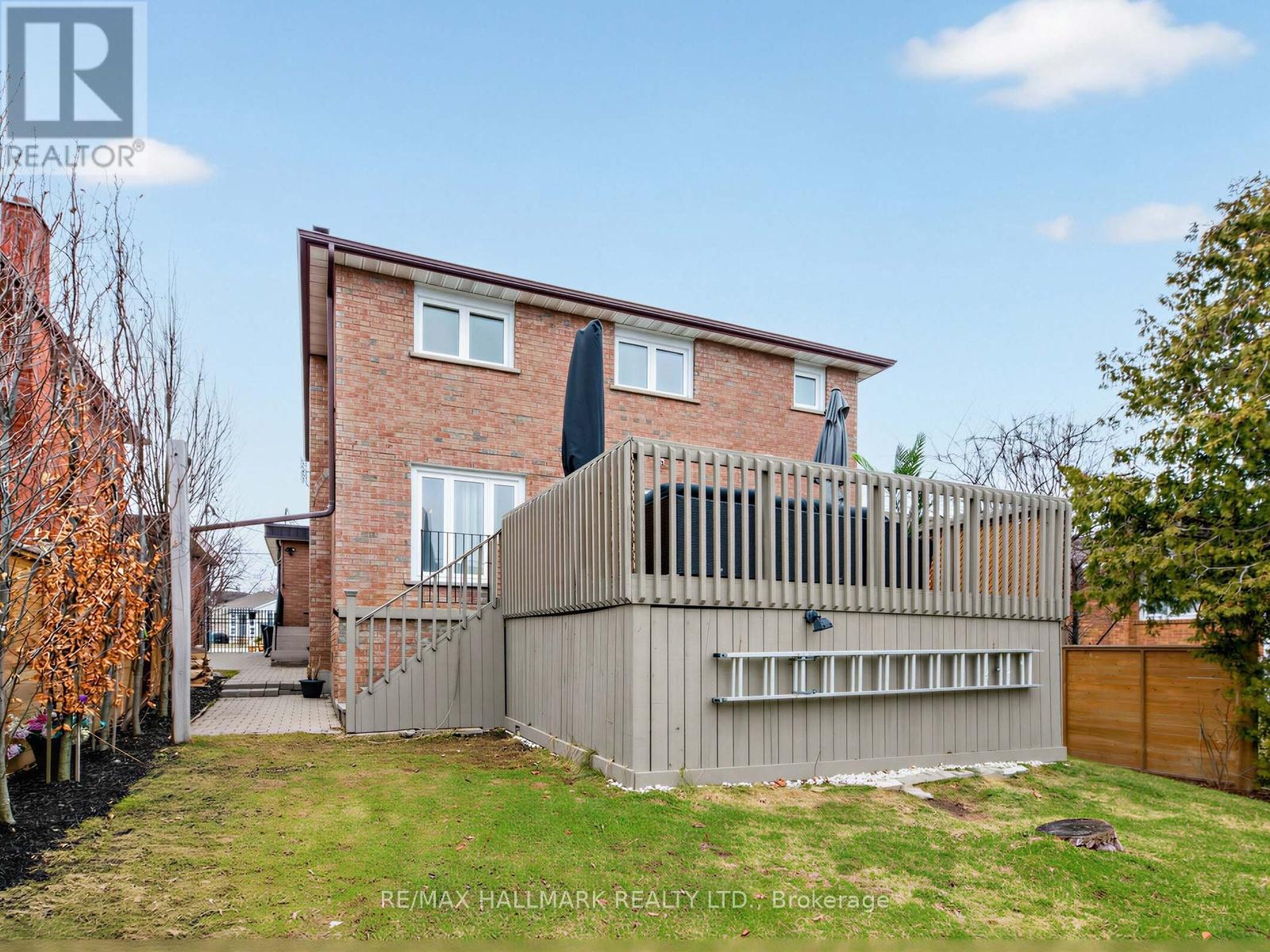 1045 Pharmacy Avenue, Toronto, Ontario  M1R 2G8 - Photo 47 - E12969524