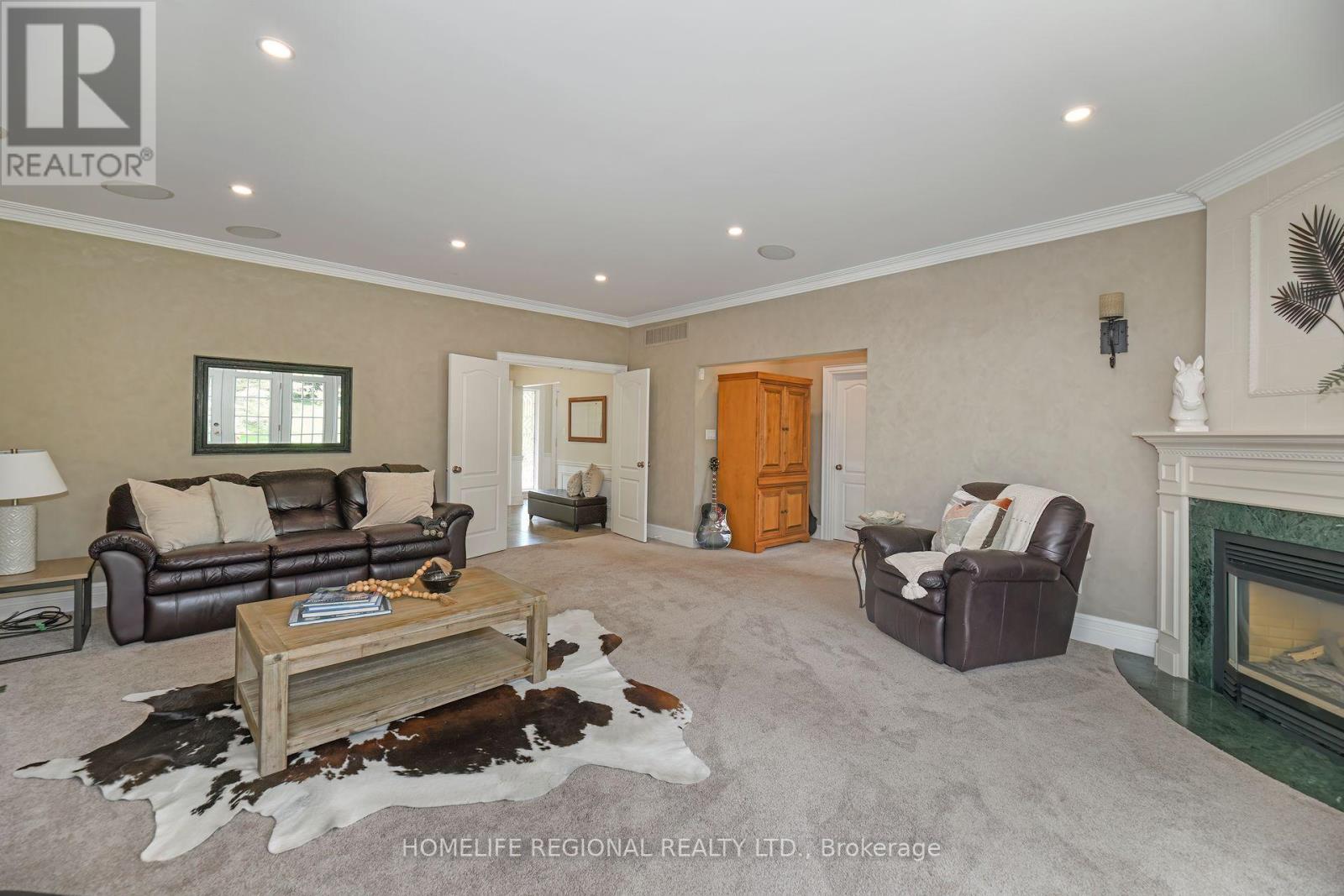 14 Buggey Lane, Ajax, Ontario  L1Z 1X4 - Photo 11 - E12969768