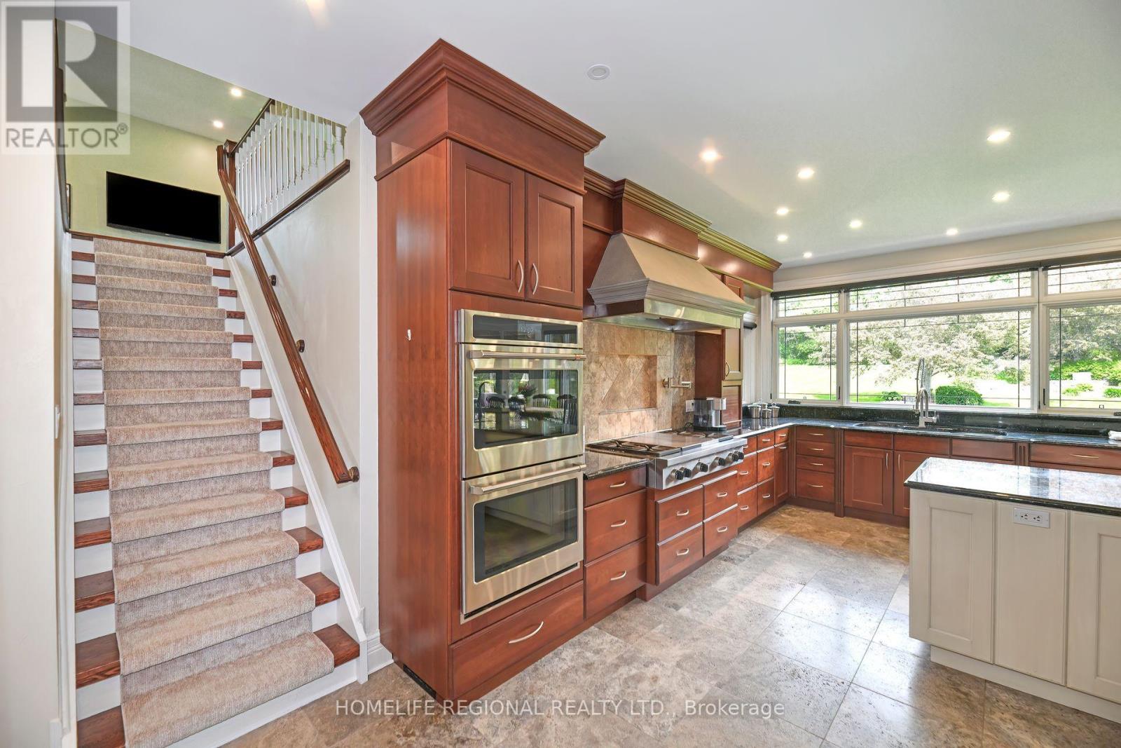 14 Buggey Lane, Ajax, Ontario  L1Z 1X4 - Photo 22 - E12969768