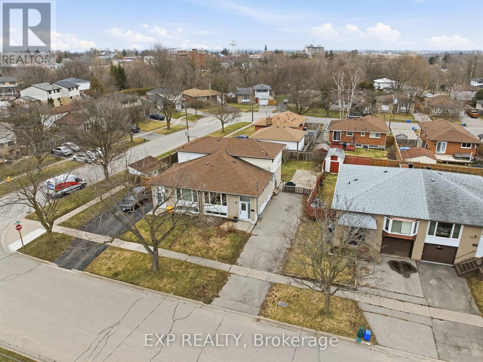 69 Little Avenue, Clarington, Ontario L1C 1J8 - Photo 2 - E12969818