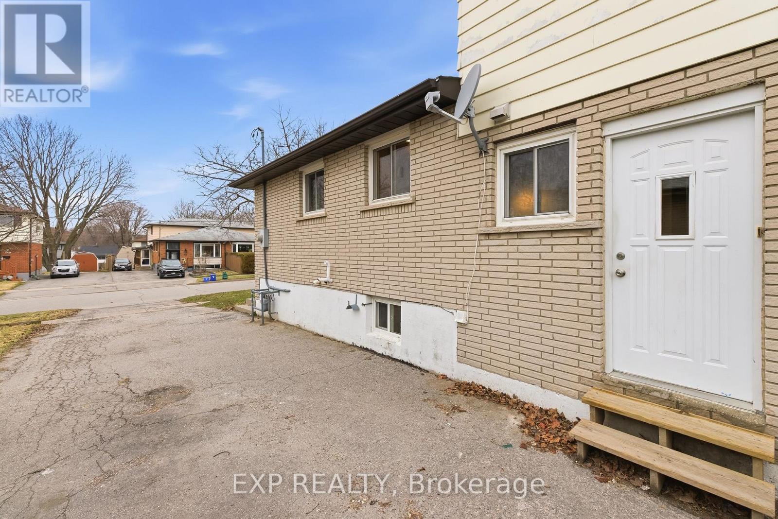 69 Little Avenue, Clarington, Ontario L1C 1J8 - Photo 6 - E12969818