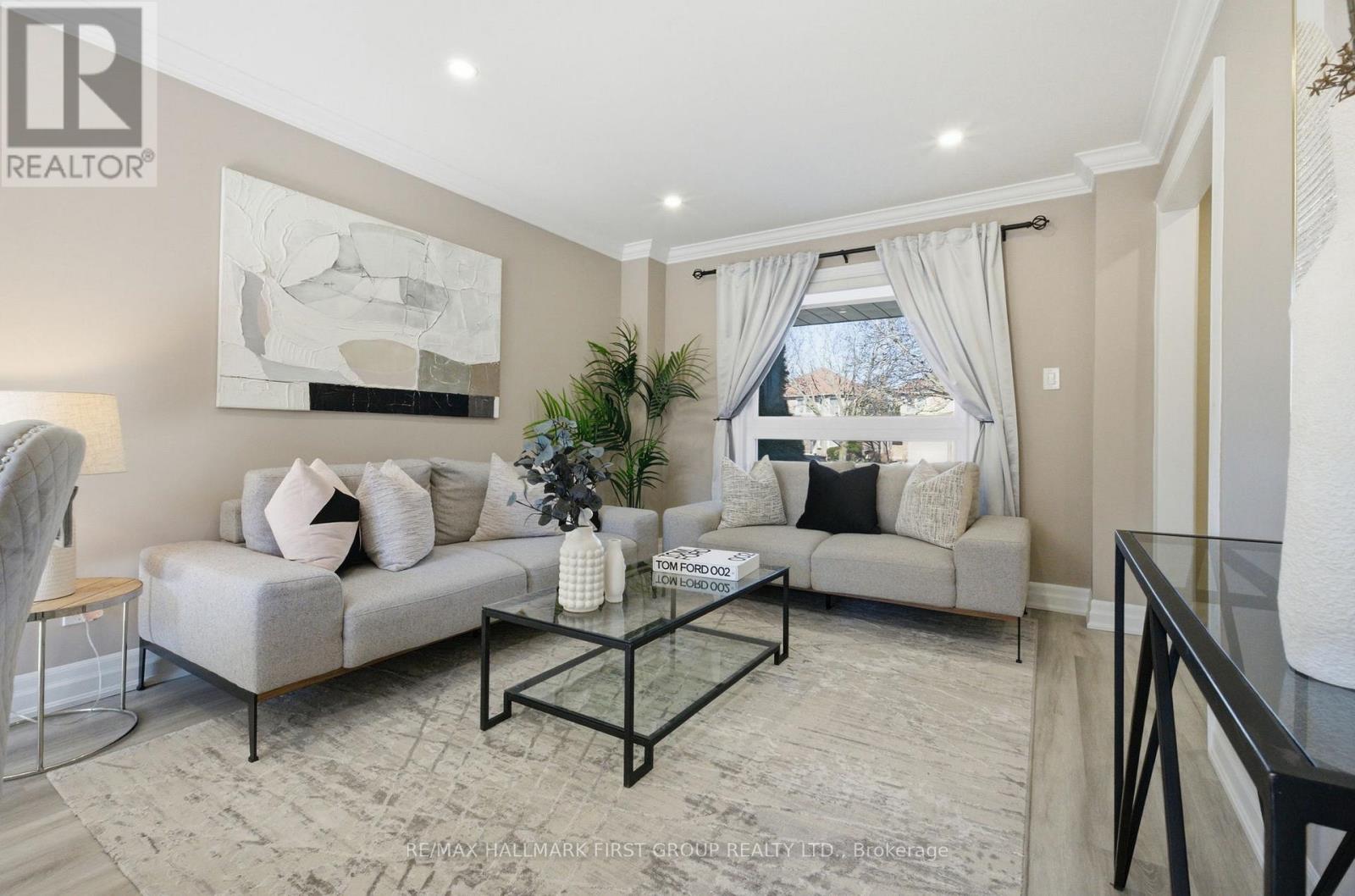 1514 Rawlings Drive, Pickering, Ontario  L1V 5A5 - Photo 4 - E12969900