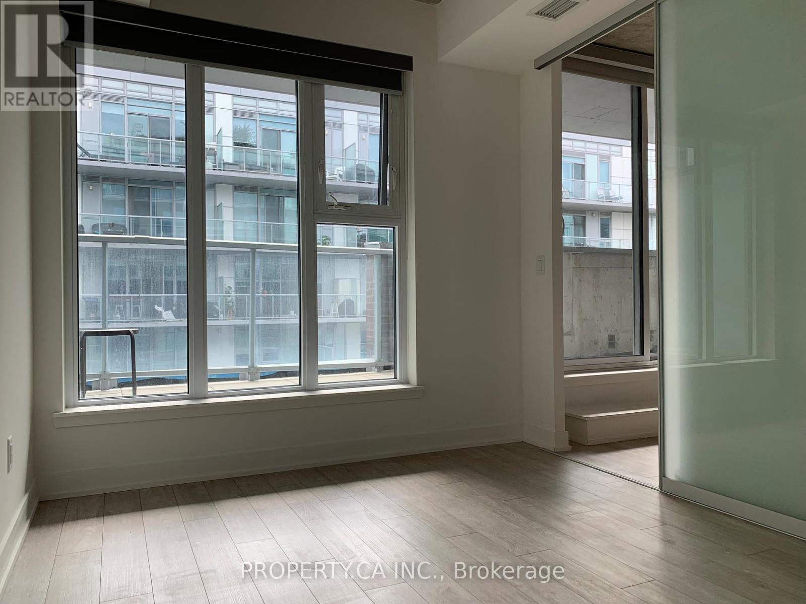 811 - 30 Baseball Place, Toronto, Ontario  M4M 0E8 - Photo 5 - E12969908