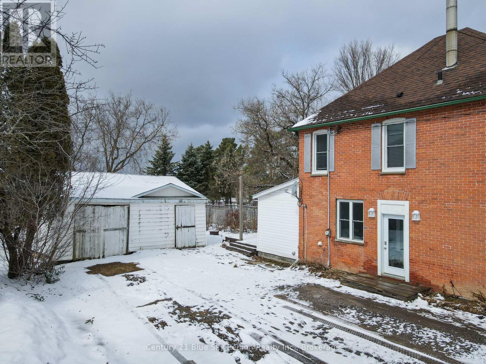 211 Edward Street S, Powassan, Ontario  P0H 1Z0 - Photo 11 - X12969784