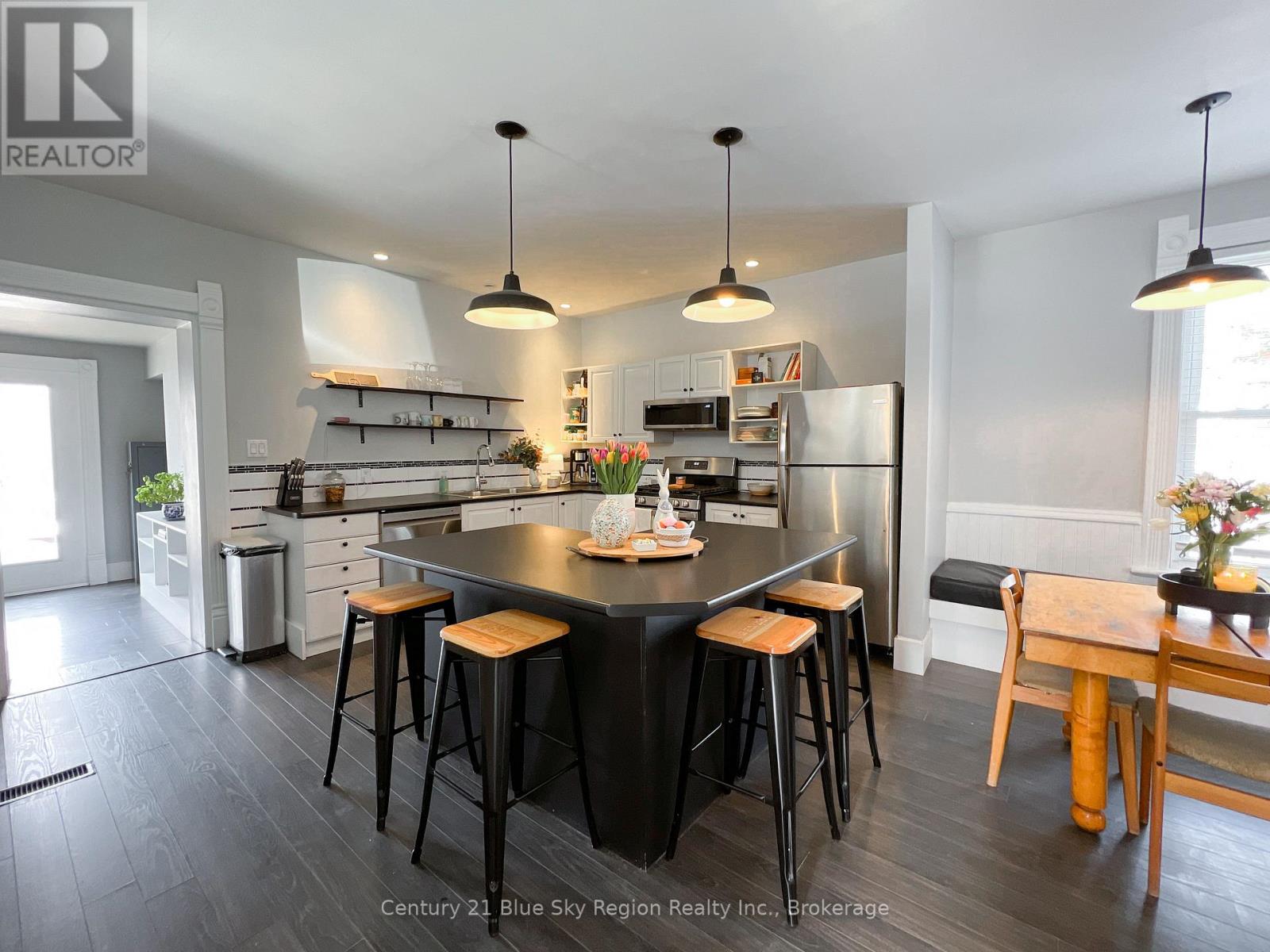 211 Edward Street S, Powassan, Ontario  P0H 1Z0 - Photo 15 - X12969784