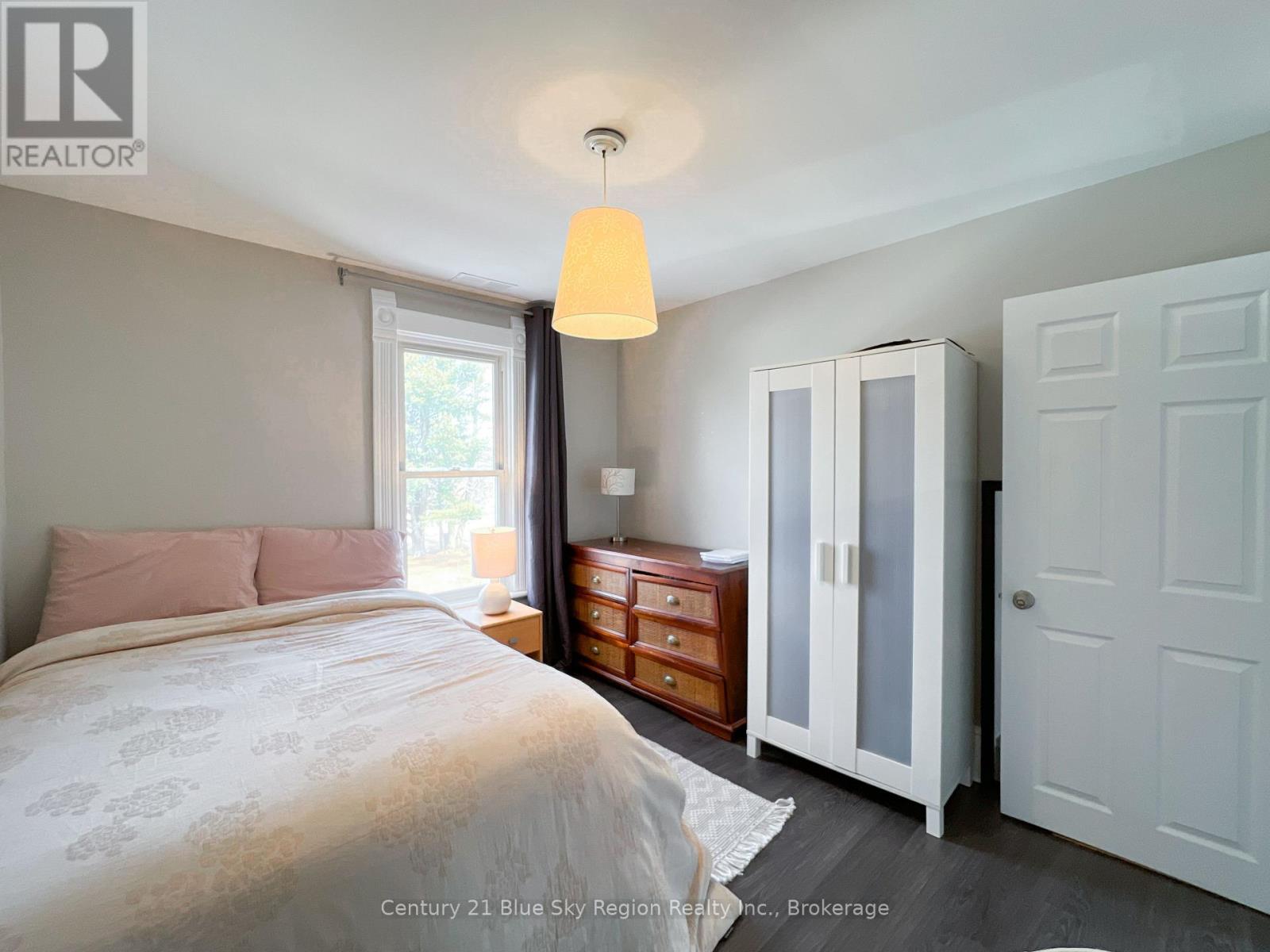 211 Edward Street S, Powassan, Ontario  P0H 1Z0 - Photo 38 - X12969784