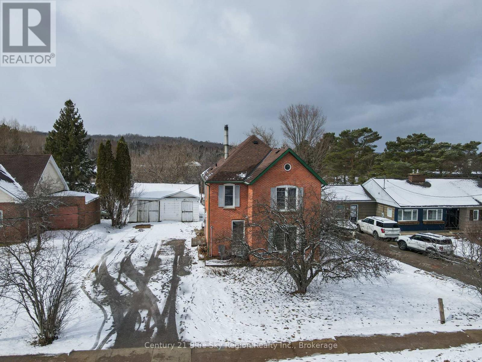 211 Edward Street S, Powassan, Ontario  P0H 1Z0 - Photo 4 - X12969784