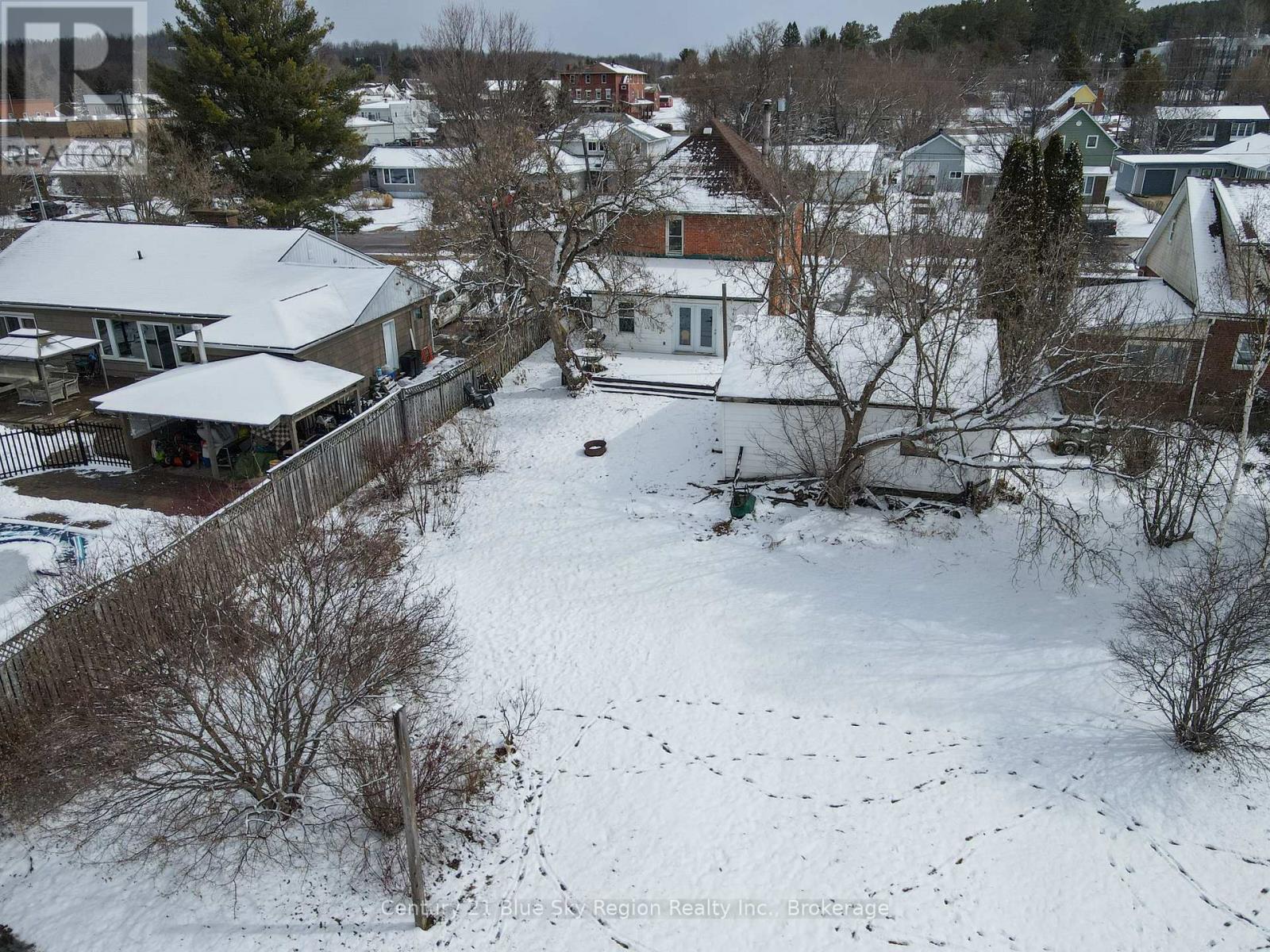 211 Edward Street S, Powassan, Ontario  P0H 1Z0 - Photo 46 - X12969784