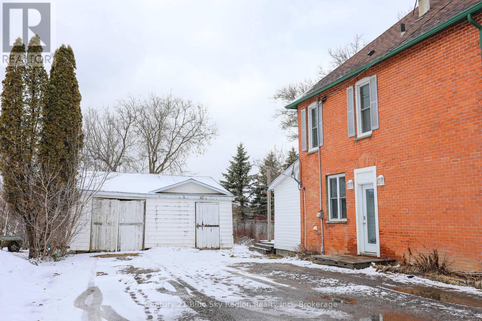 211 Edward Street S, Powassan, Ontario  P0H 1Z0 - Photo 6 - X12969784