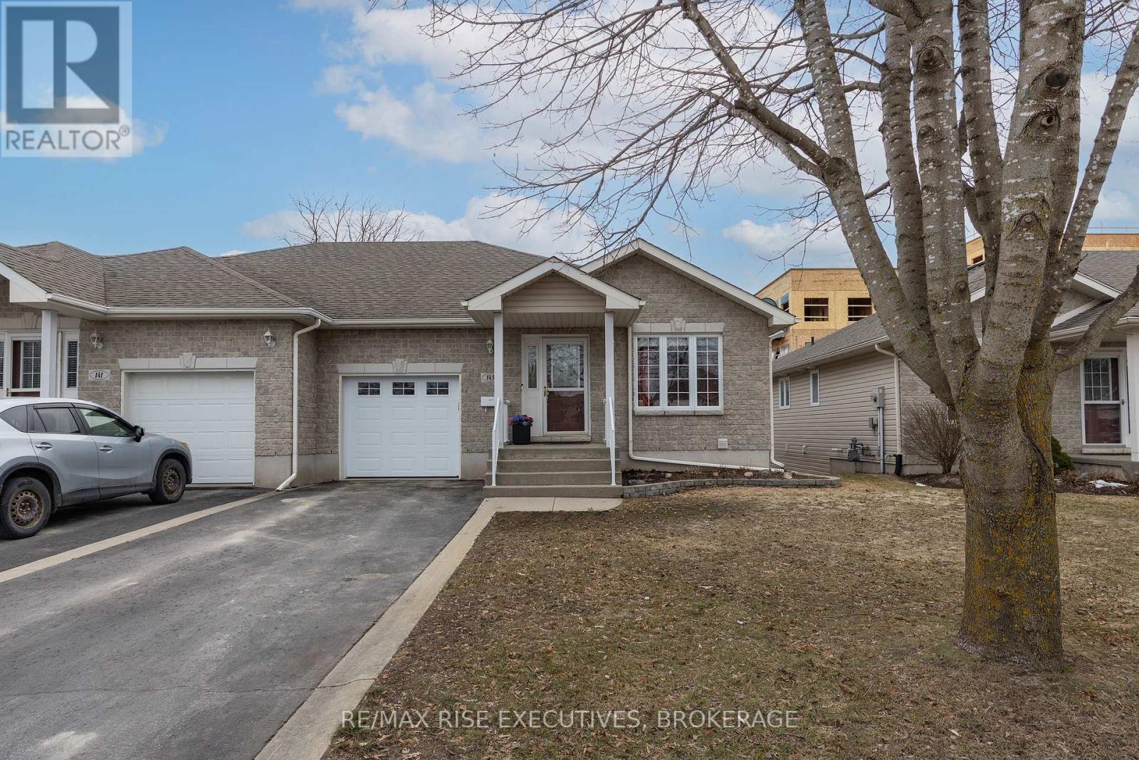 143 Ellesmeer Avenue, Kingston, Ontario  K7P 3H7 - Photo 2 - X12944294