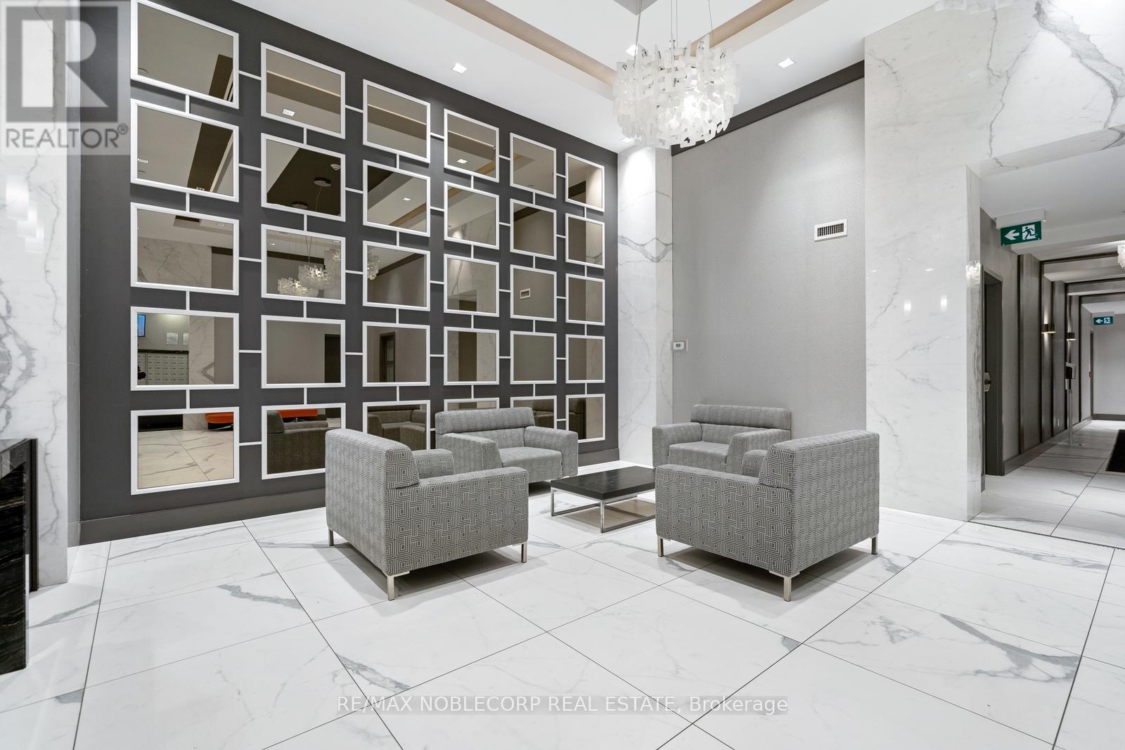 1706 - 3700 Highway 7 Road, Vaughan, Ontario  L4L 1A6 - Photo 4 - N12934012