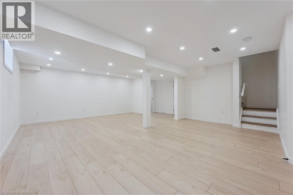 130 Coopershawk Street, Kitchener, Ontario  N2K 4J3 - Photo 37 - 40818596