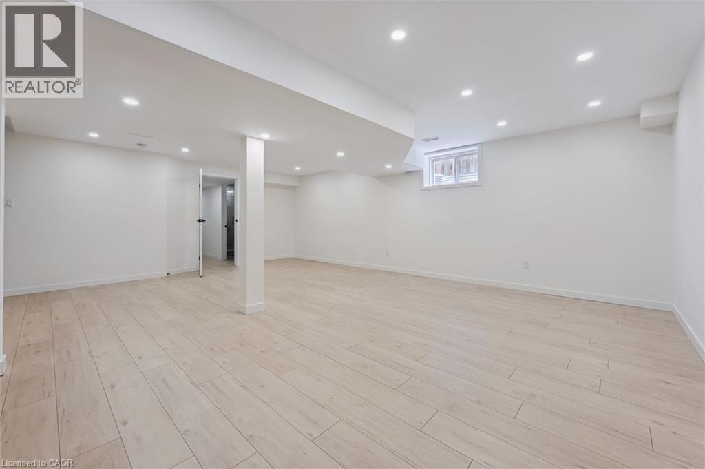 130 Coopershawk Street, Kitchener, Ontario  N2K 4J3 - Photo 38 - 40818596