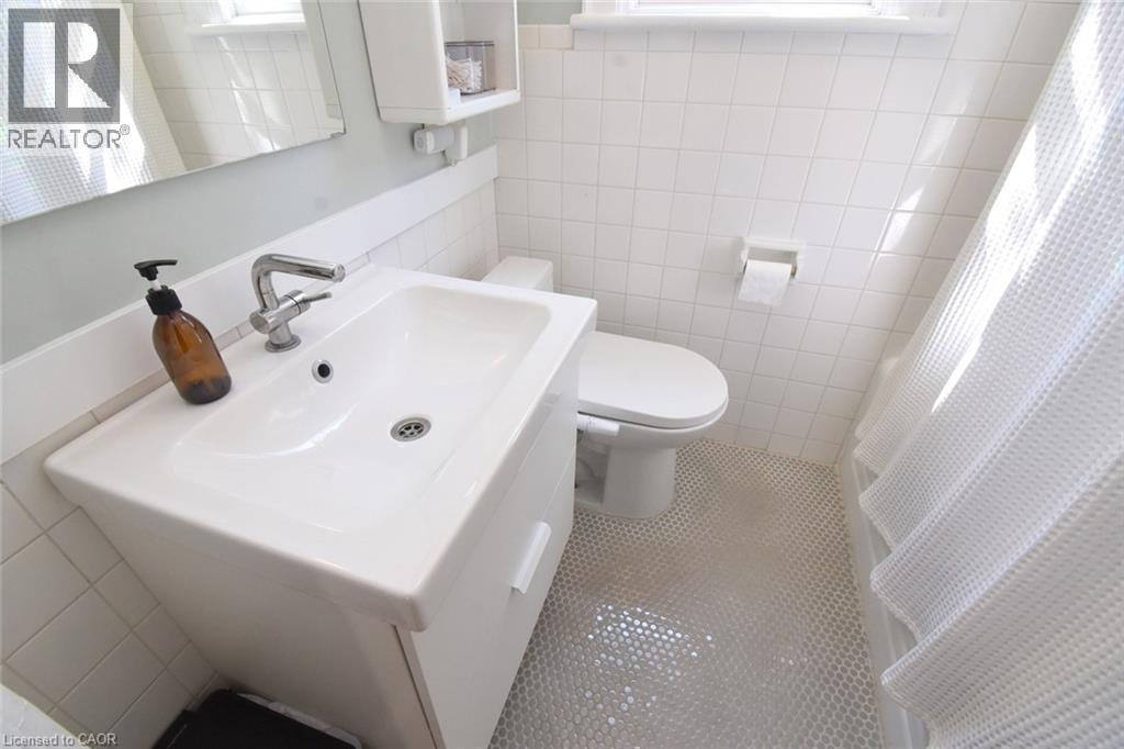 95 Huxley Avenue S, Hamilton, Ontario  L8K 2P7 - Photo 27 - 40818508