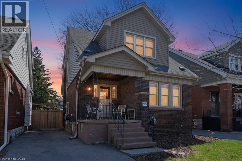 95 Huxley Avenue S, Hamilton, Ontario  L8K 2P7 - Photo 4 - 40818508