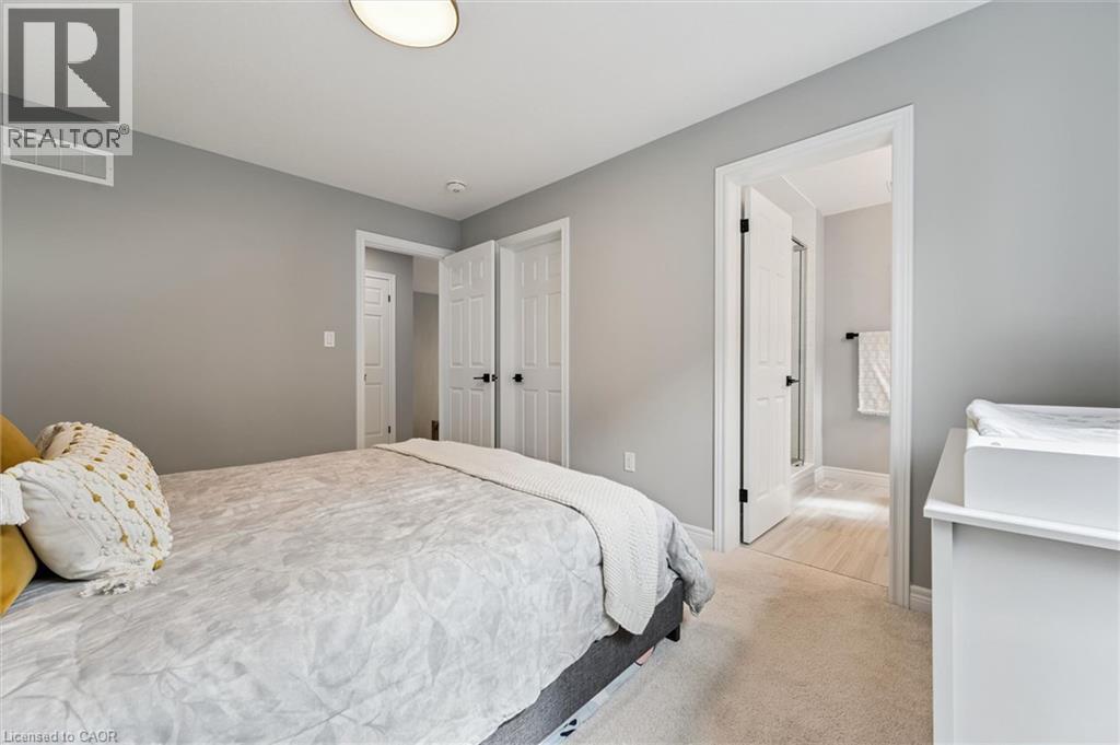 628 Florencedale Crescent, Kitchener, Ontario  N2R 0N4 - Photo 26 - 40818252