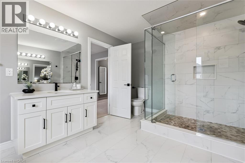 628 Florencedale Crescent, Kitchener, Ontario  N2R 0N4 - Photo 33 - 40818252