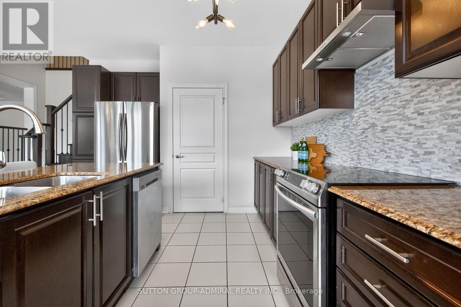 35 Webb Trail, New Tecumseth (Tottenham), Ontario  L0G 1W0 - Photo 17 - N12969482