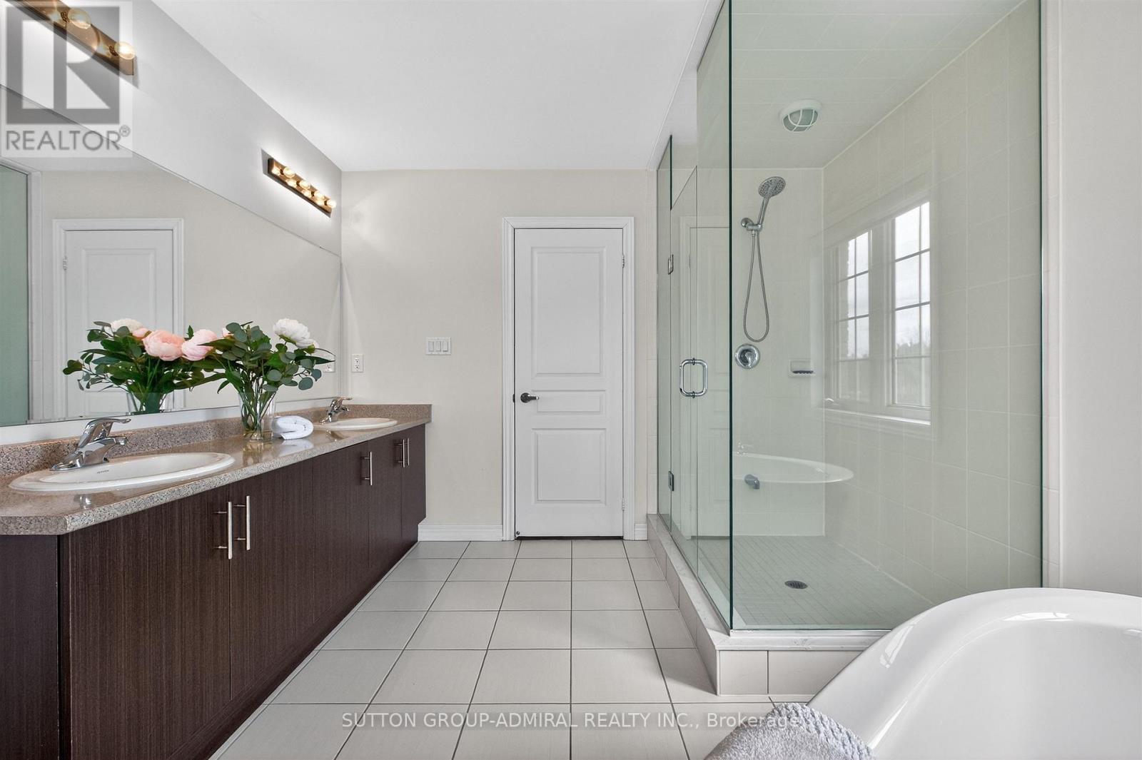 35 Webb Trail, New Tecumseth (Tottenham), Ontario  L0G 1W0 - Photo 26 - N12969482