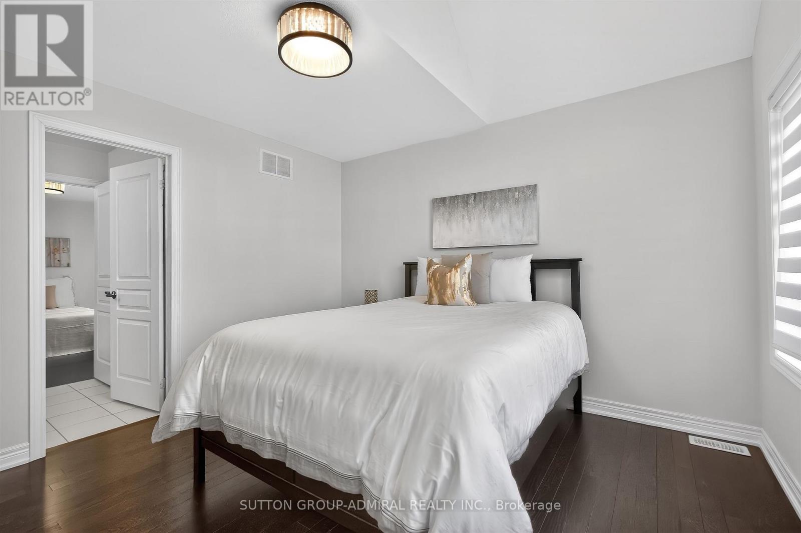 35 Webb Trail, New Tecumseth (Tottenham), Ontario  L0G 1W0 - Photo 28 - N12969482