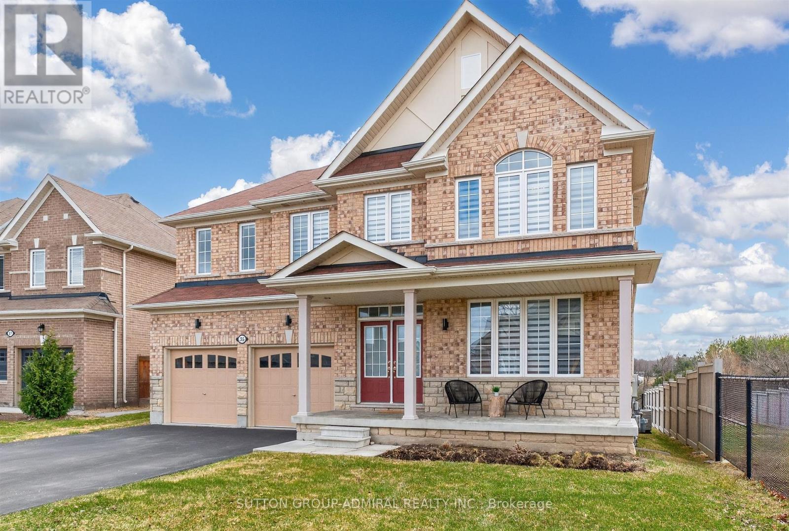 35 Webb Trail, New Tecumseth (Tottenham), Ontario  L0G 1W0 - Photo 3 - N12969482