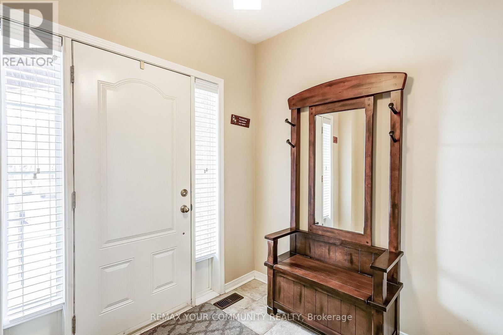 18 Muscadel Road, Vaughan, Ontario  L4H 3L8 - Photo 2 - N12969512