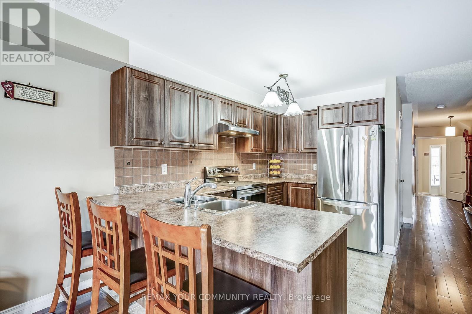 18 Muscadel Road, Vaughan, Ontario  L4H 3L8 - Photo 6 - N12969512