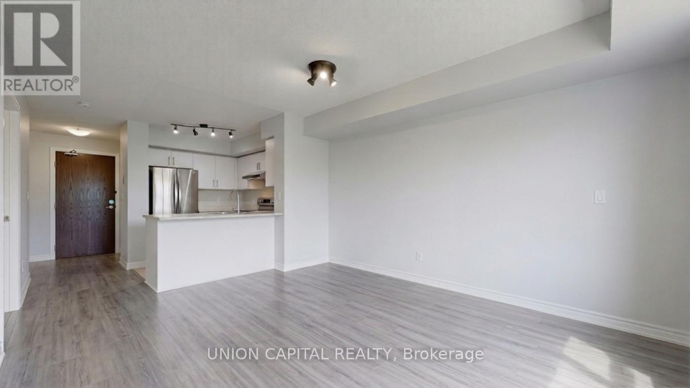 217 - 3 Ellesmere Street, Richmond Hill, Ontario  L4B 4N2 - Photo 5 - N12969526