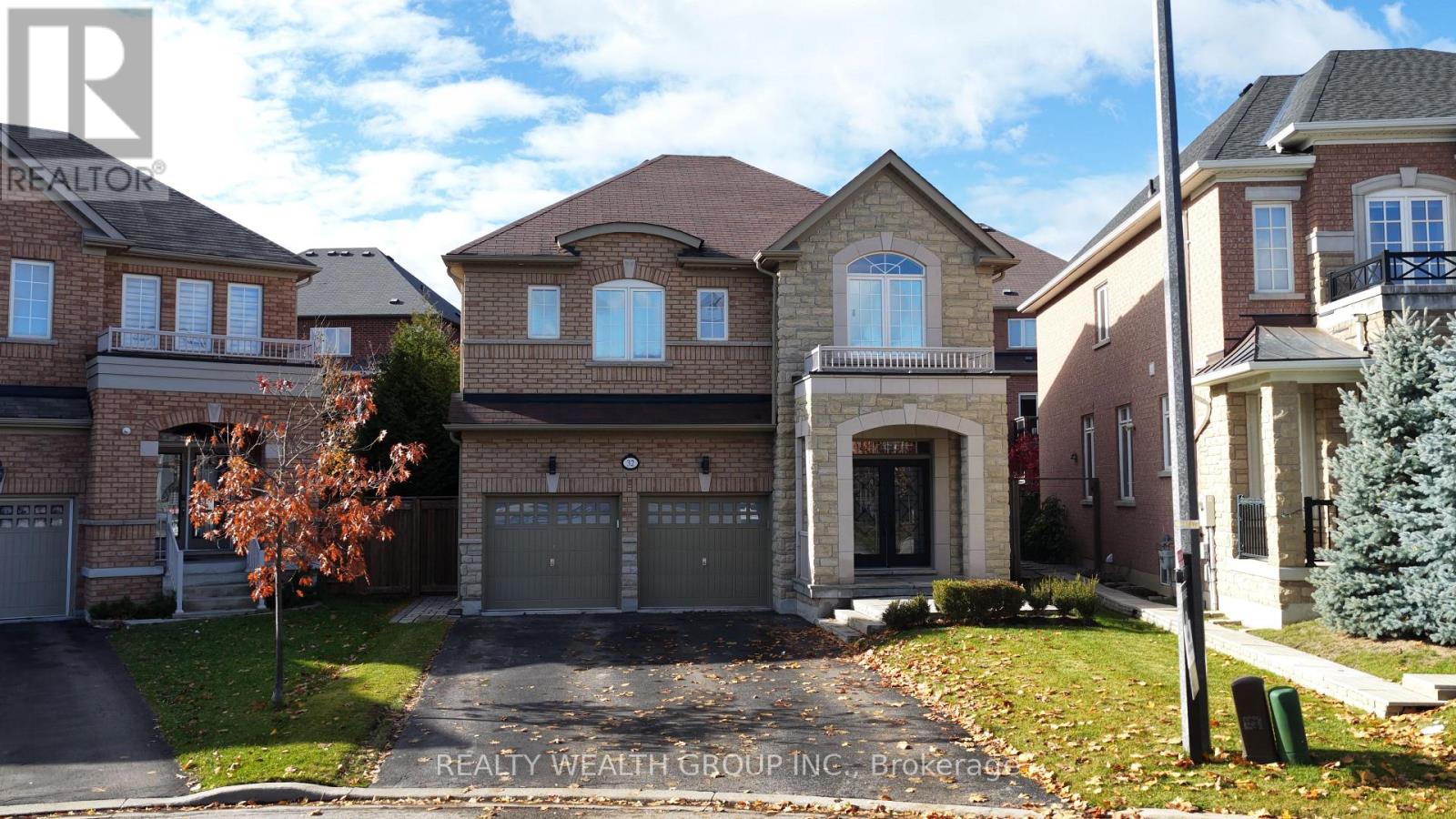 32 ROCK ELM COURT, Vaughan, Ontario