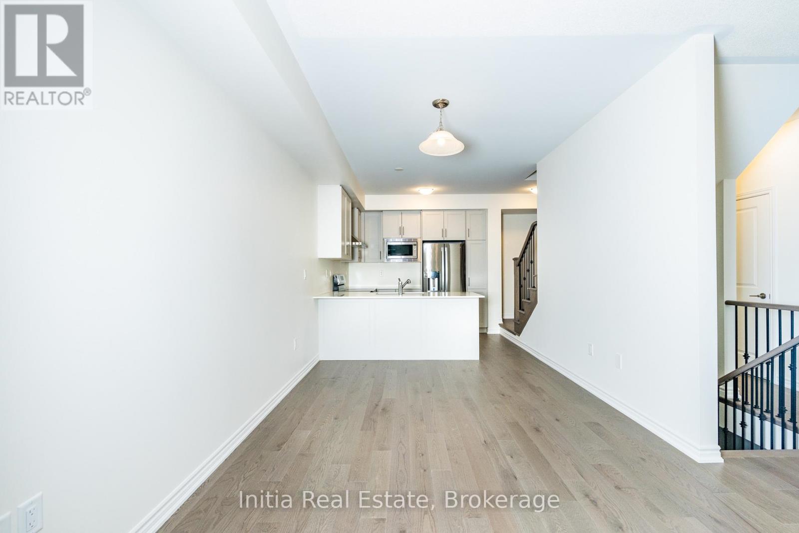 84 Paisley Drive, Bradford West Gwillimbury (Bradford), Ontario  L3Z 4P1 - Photo 9 - N12969576