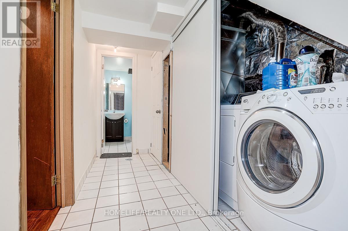 35 Fieldview Crescent N, Markham, Ontario  L3R 3H6 - Photo 18 - N12969620