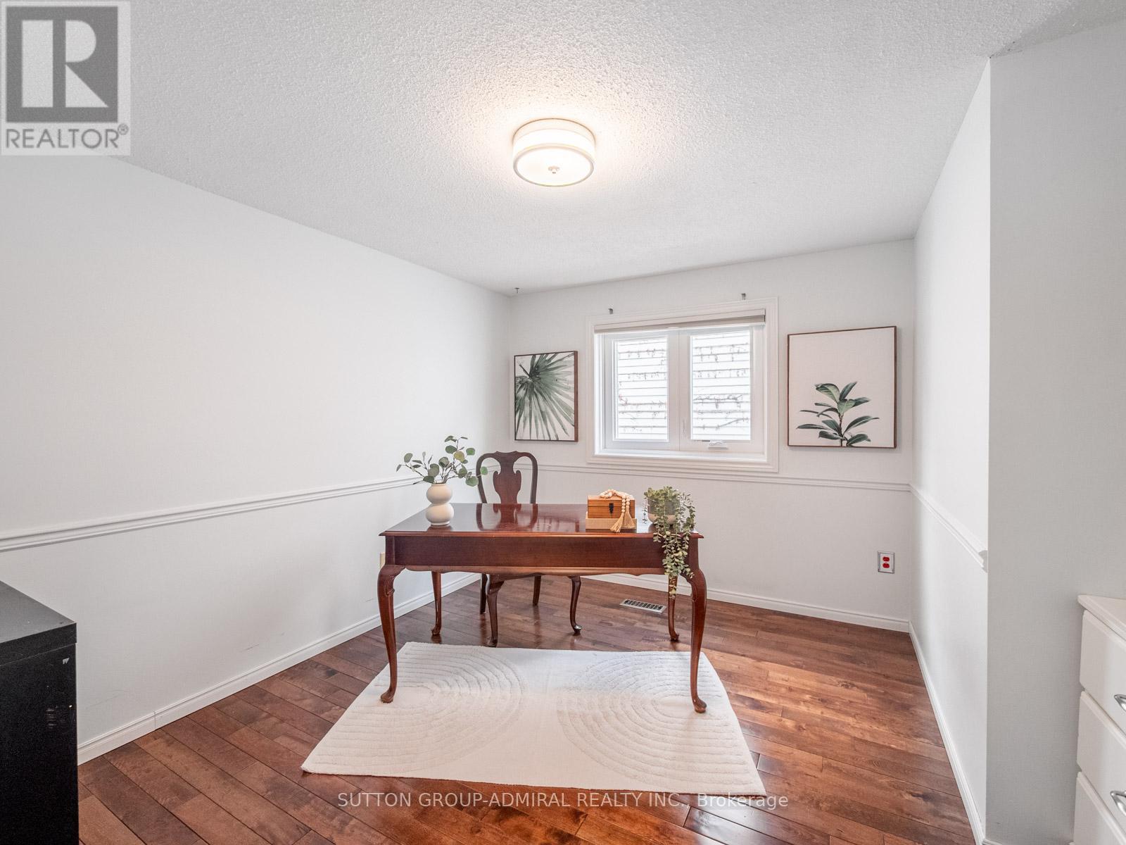 218 Mullen Drive, Vaughan, Ontario L4J 2P1 - Photo 19 - N12969656