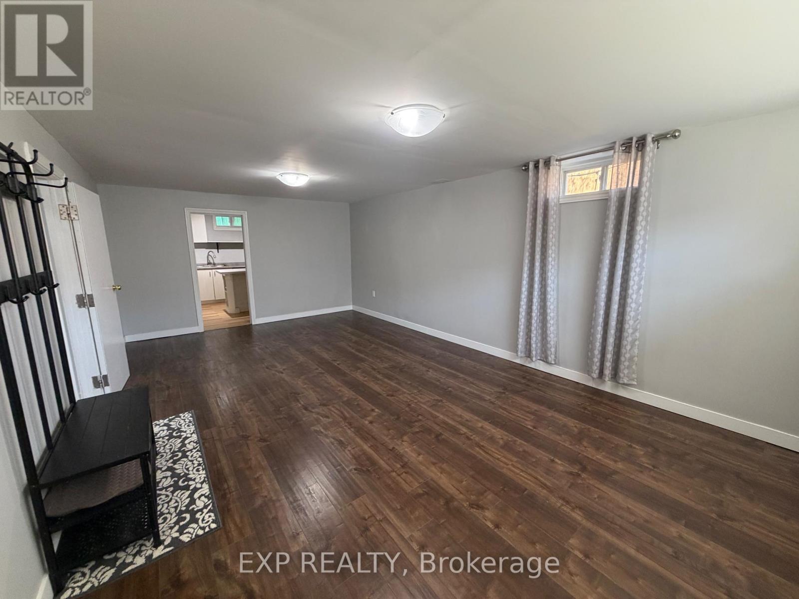 Lower - 73 Roxborough Road, Newmarket, Ontario  L3Y 3L1 - Photo 13 - N12969828