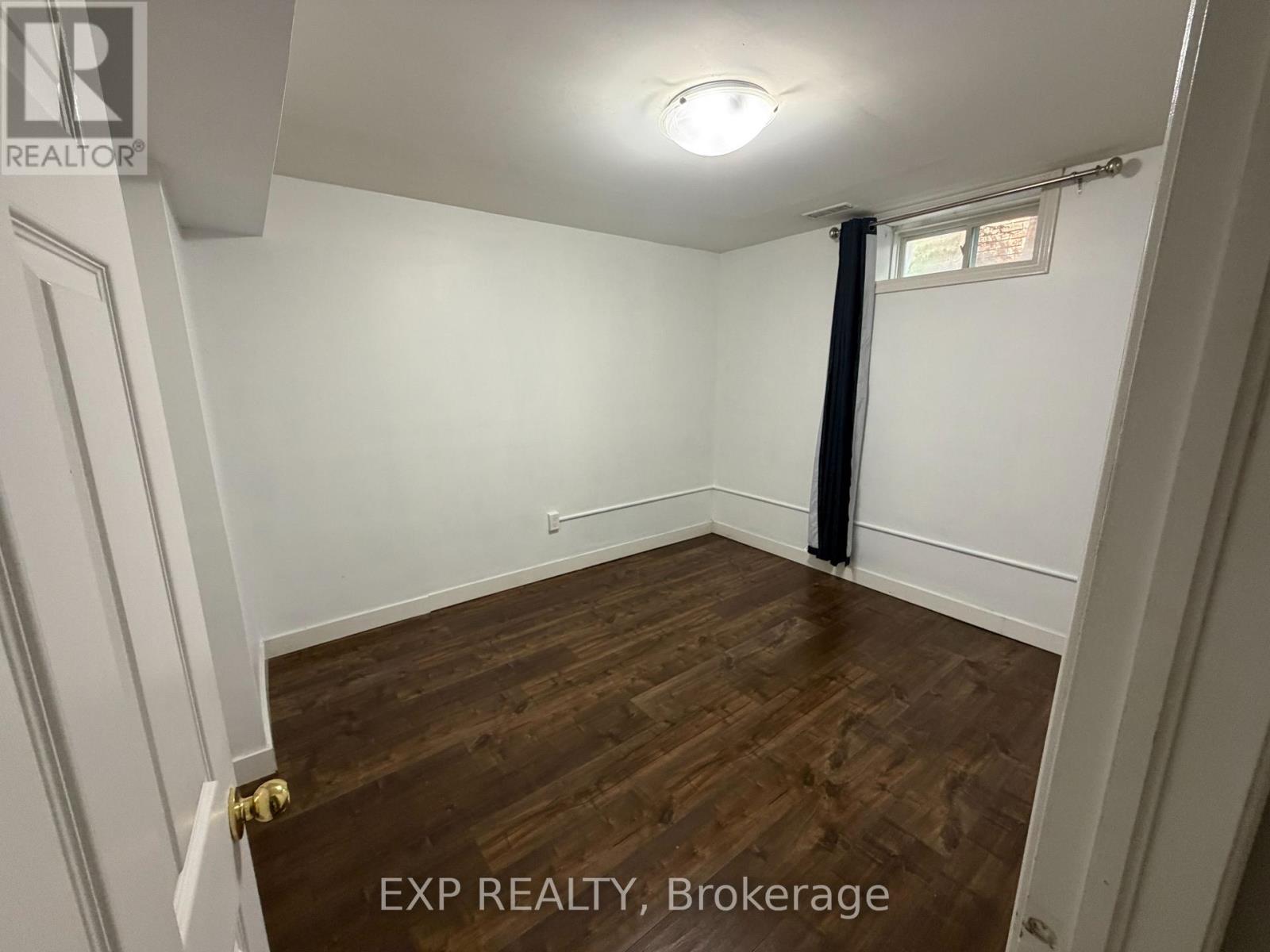 Lower - 73 Roxborough Road, Newmarket, Ontario  L3Y 3L1 - Photo 17 - N12969828