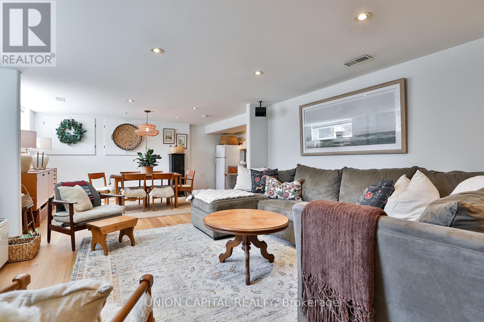 11 Sherwood Forest Drive, Markham, Ontario  L3P 1P5 - Photo 19 - N12969854