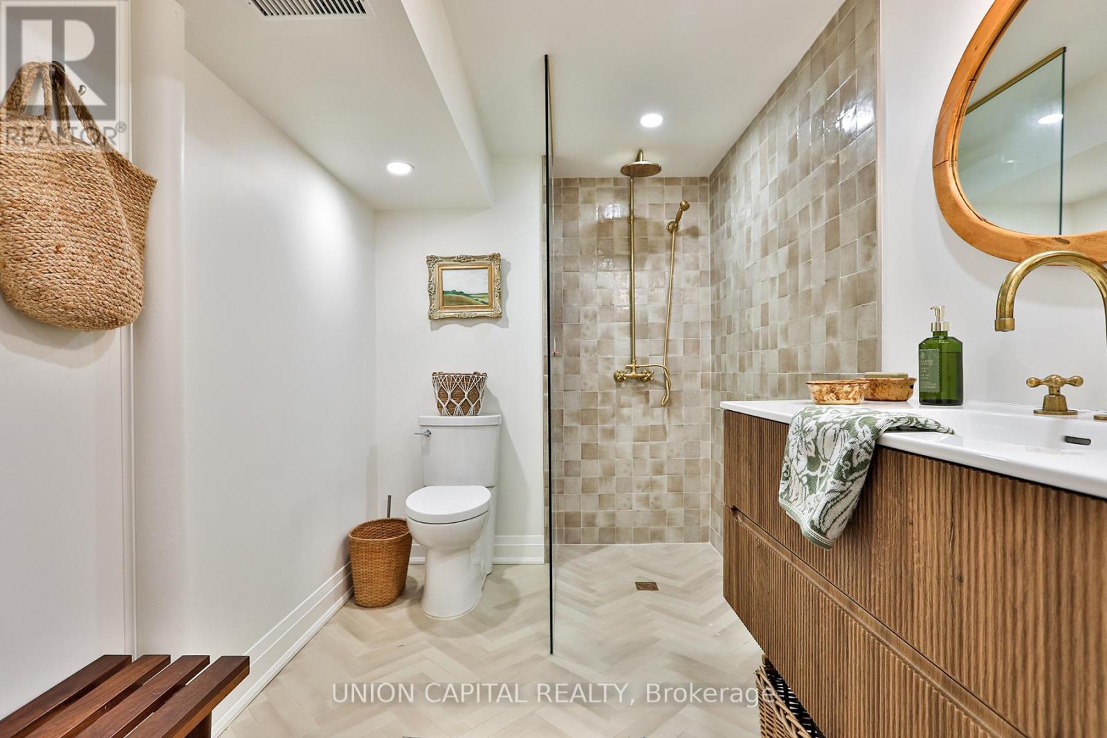 11 Sherwood Forest Drive, Markham, Ontario  L3P 1P5 - Photo 24 - N12969854