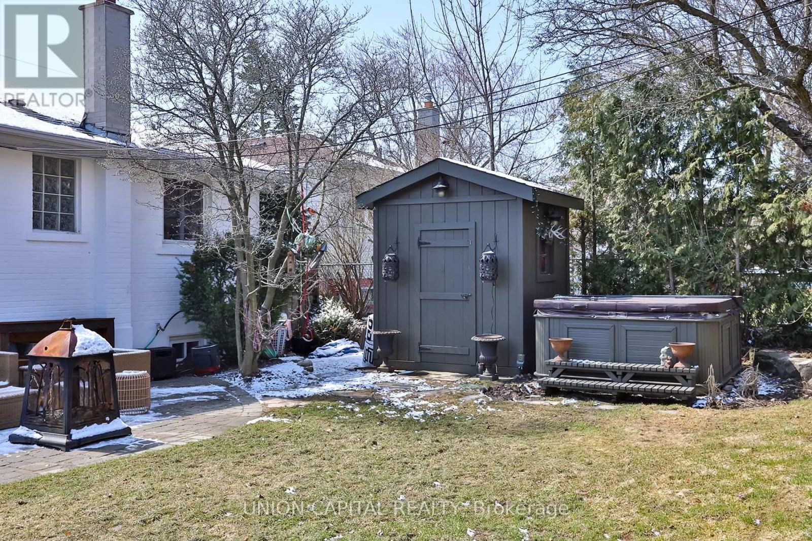 11 Sherwood Forest Drive, Markham, Ontario  L3P 1P5 - Photo 30 - N12969854