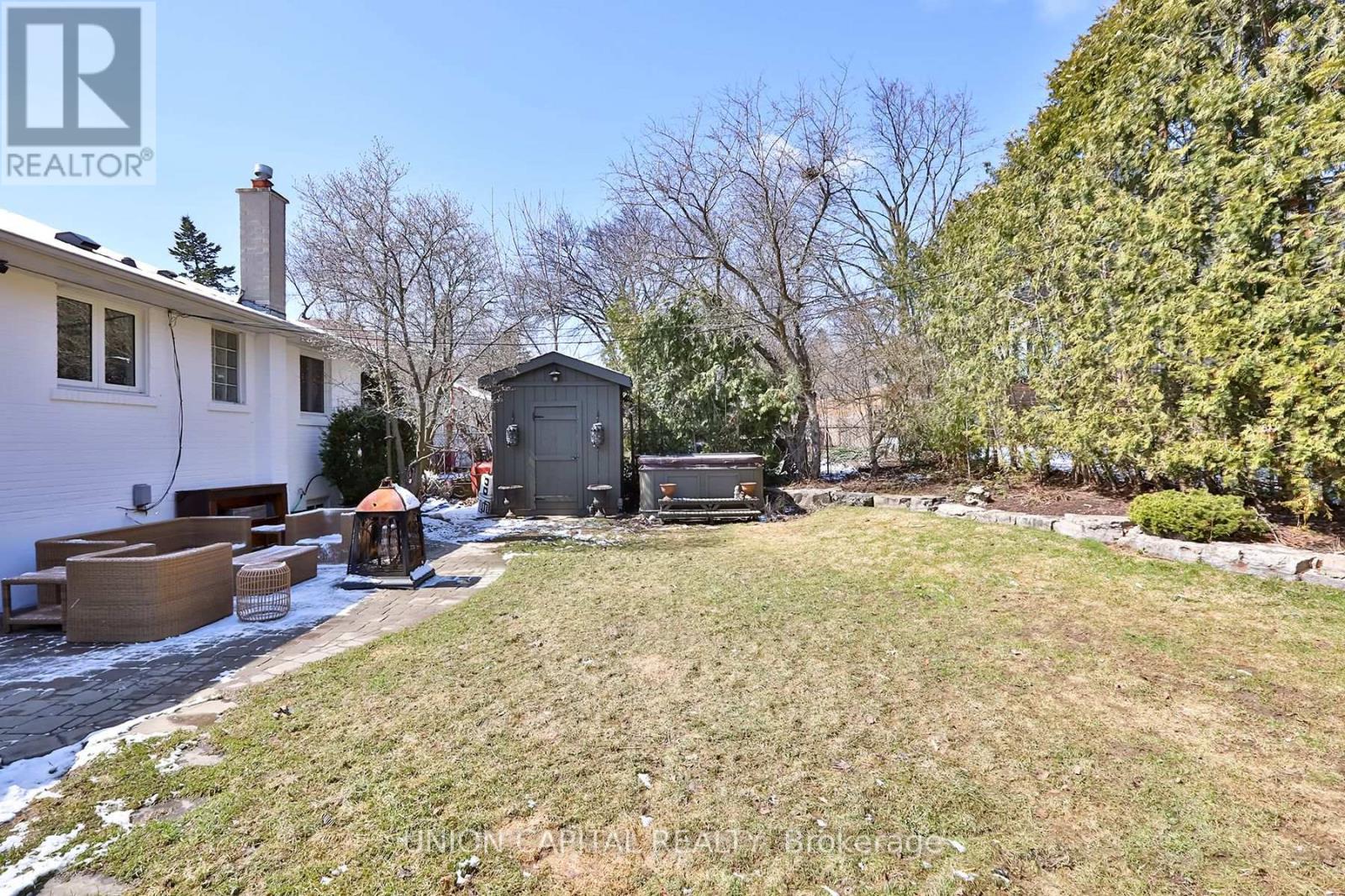 11 Sherwood Forest Drive, Markham, Ontario  L3P 1P5 - Photo 31 - N12969854