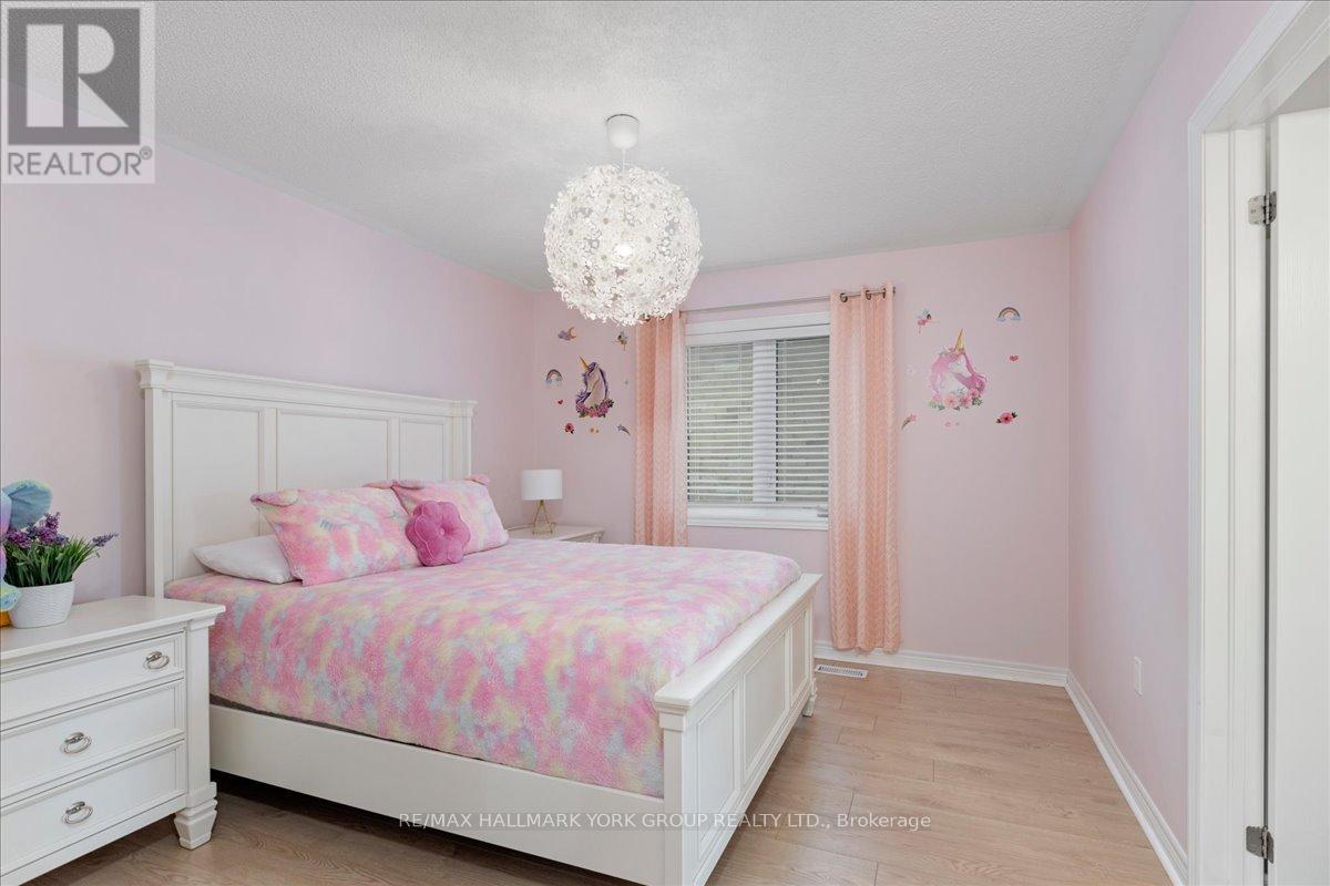 39 Prosser Crescent, Georgina, Ontario  L0E 1R0 - Photo 23 - N12969862