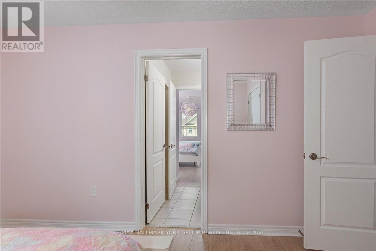 39 Prosser Crescent, Georgina, Ontario  L0E 1R0 - Photo 24 - N12969862