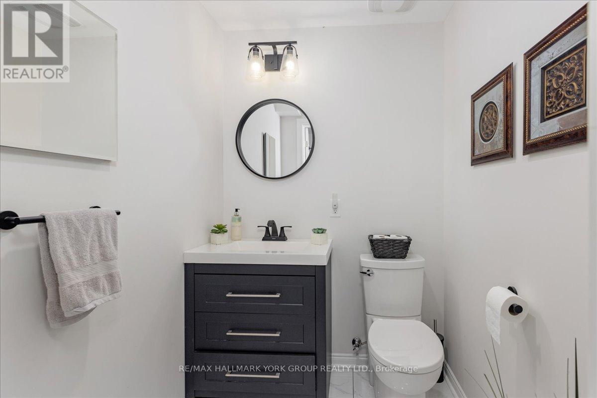 39 Prosser Crescent, Georgina, Ontario  L0E 1R0 - Photo 34 - N12969862