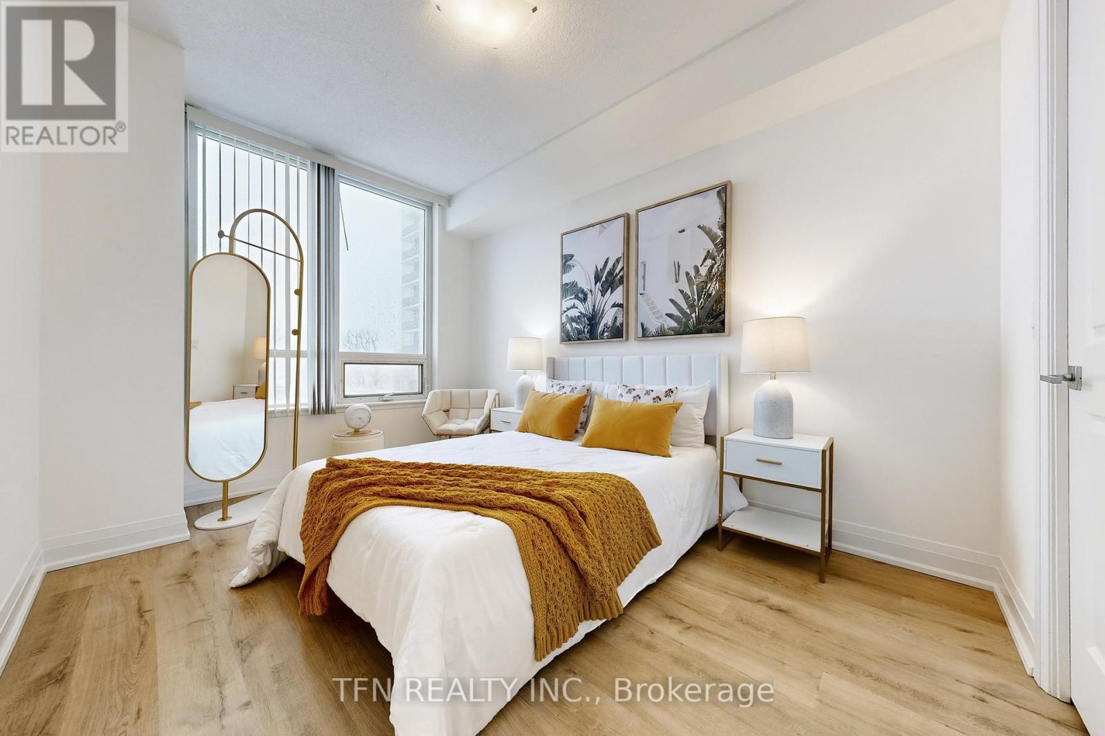 307 - 75 North Park Road S, Vaughan, Ontario  L4J 0H8 - Photo 13 - N12969884