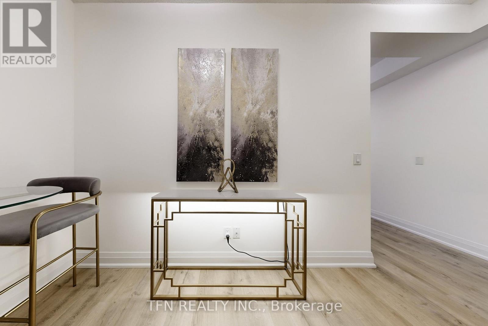 307 - 75 North Park Road S, Vaughan, Ontario  L4J 0H8 - Photo 16 - N12969884