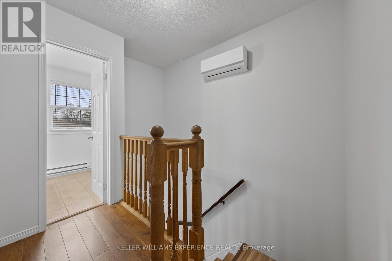 125 Simcoe Street, Essa (Angus), Ontario  L0M 1B0 - Photo 11 - N12969932