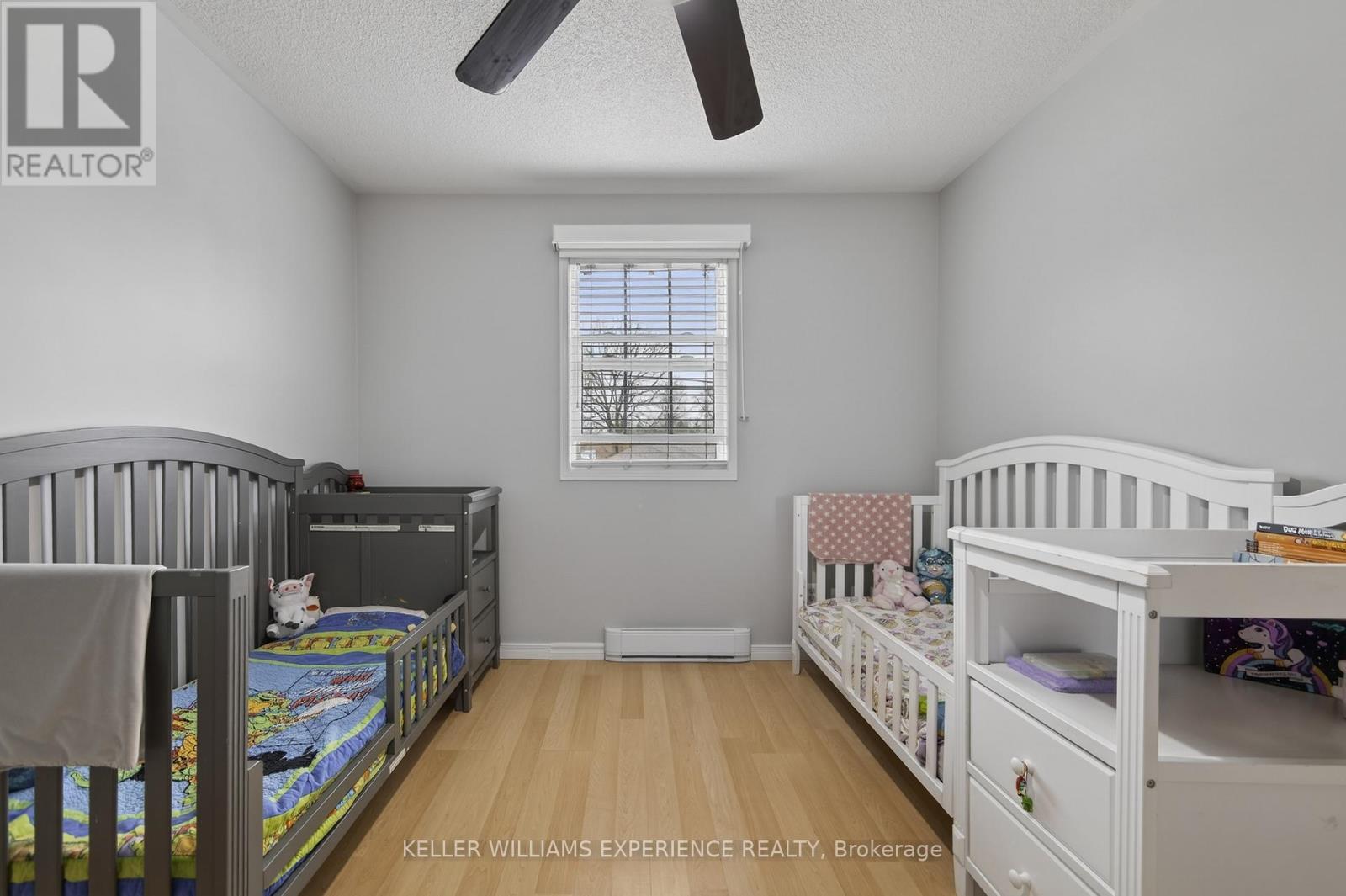 125 Simcoe Street, Essa (Angus), Ontario  L0M 1B0 - Photo 16 - N12969932