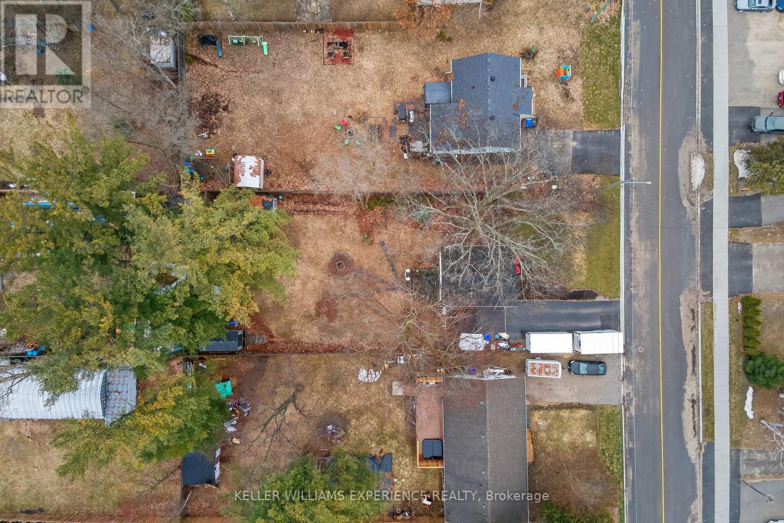 125 Simcoe Street, Essa (Angus), Ontario  L0M 1B0 - Photo 25 - N12969932