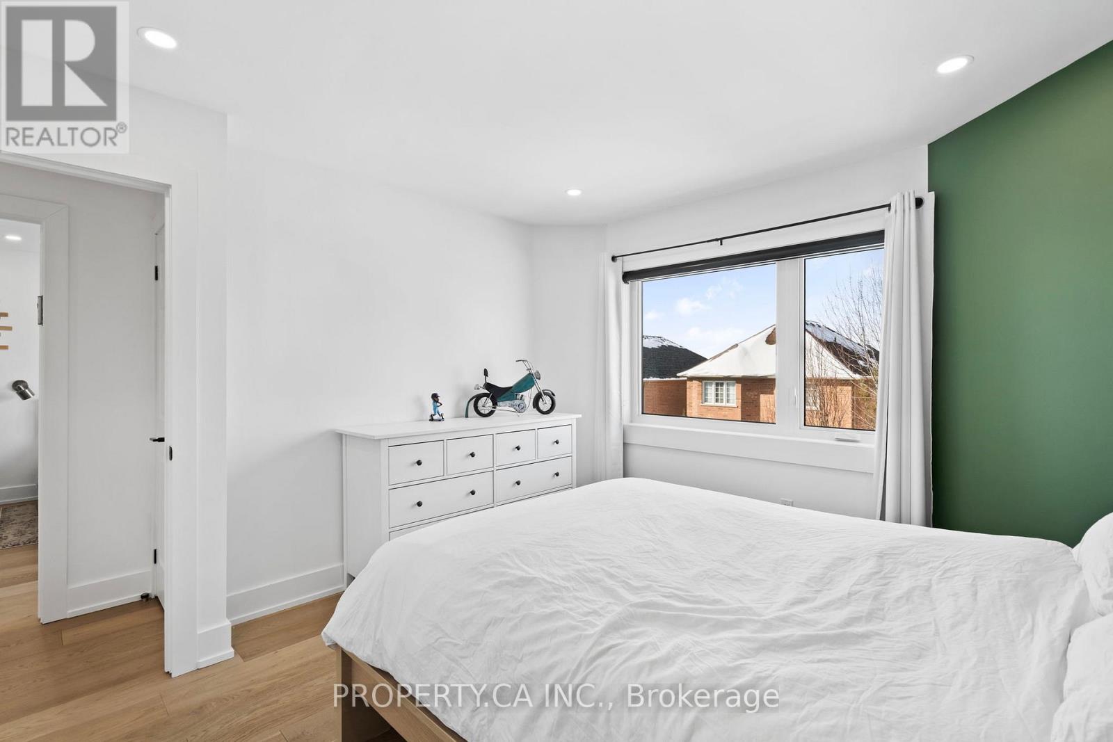 44 Andrew Hill Drive, Vaughan, Ontario  L4H 0H3 - Photo 36 - N12969946