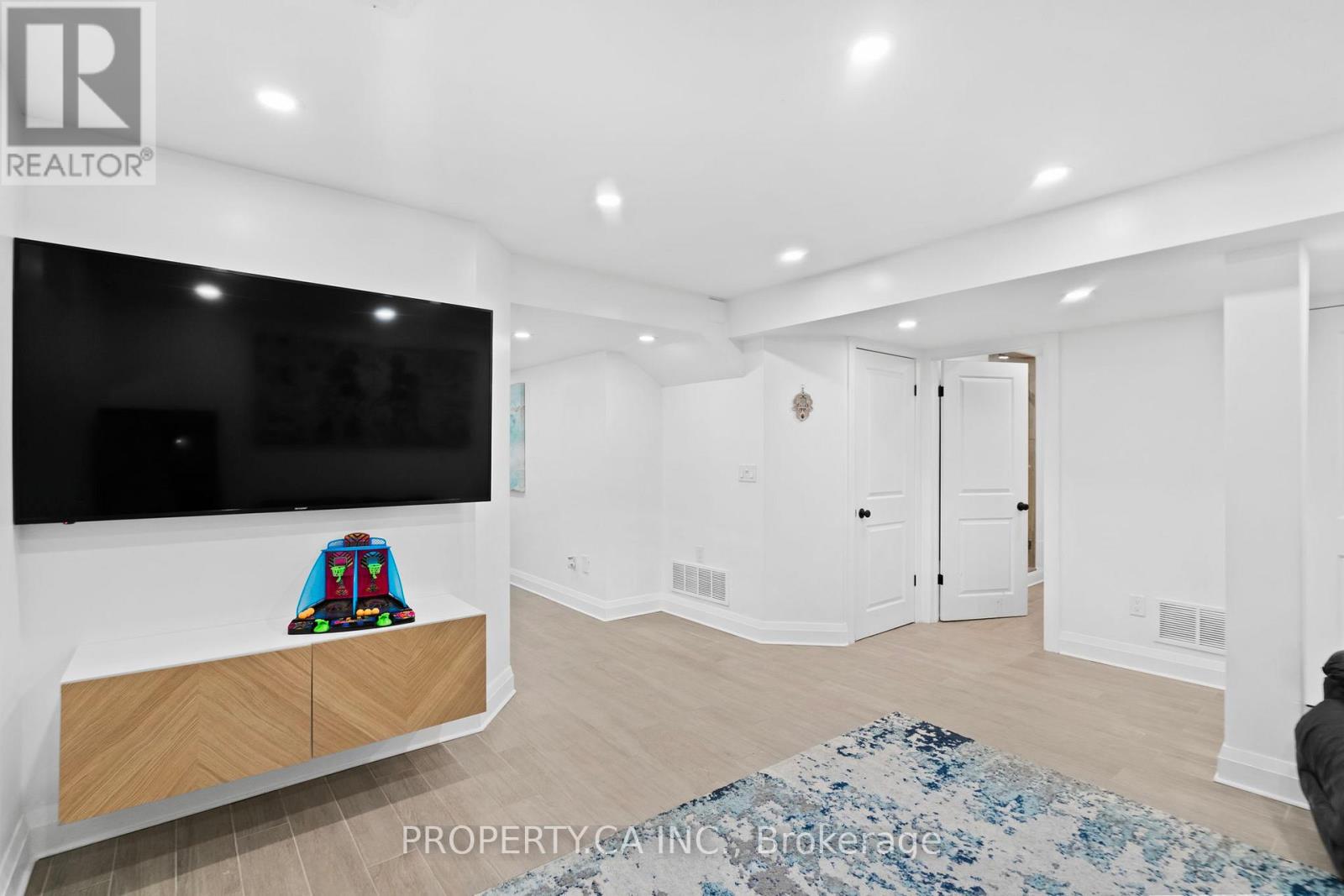 44 Andrew Hill Drive, Vaughan, Ontario  L4H 0H3 - Photo 40 - N12969946