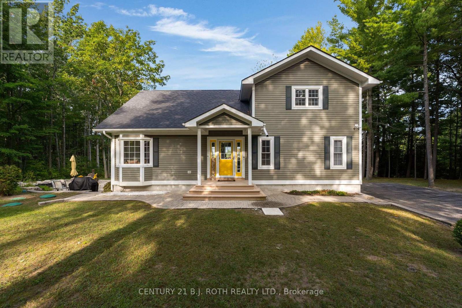 2710 PORTAGE TRAIL, springwater, Ontario