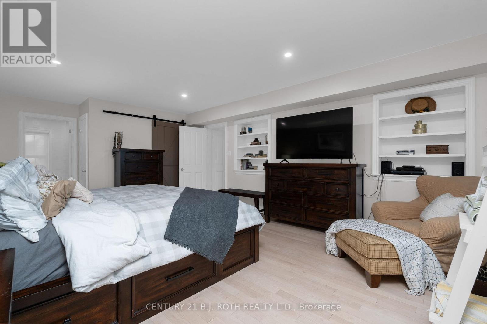 2710 Portage Trail, Springwater, Ontario  L9X 0J3 - Photo 20 - S12969506